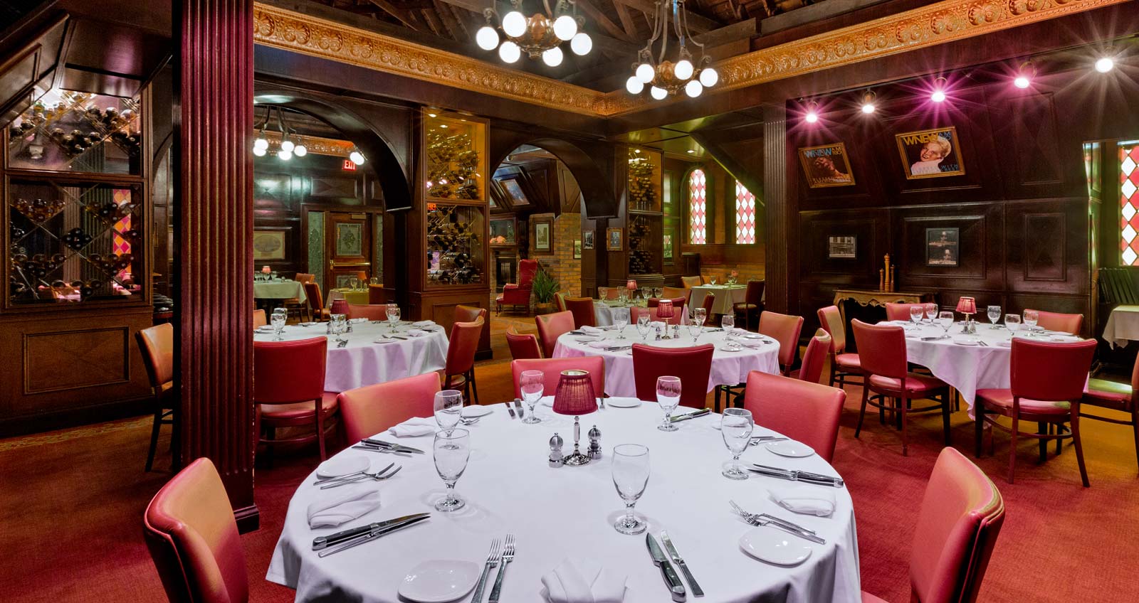 Private dining room at Jeff Ruby's The Precinct